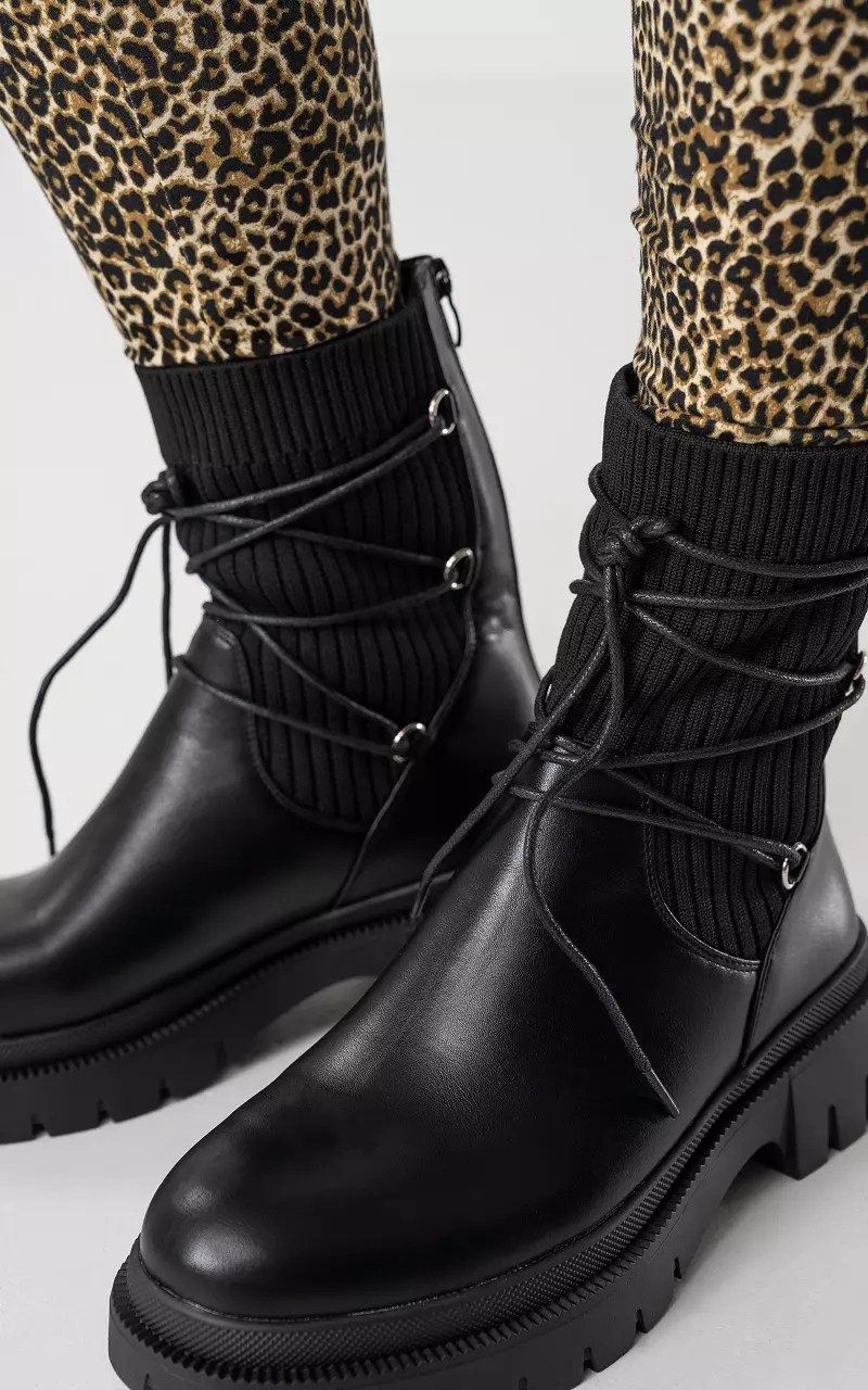 Chelsea boots with decorative laces Black Guts & Gusto