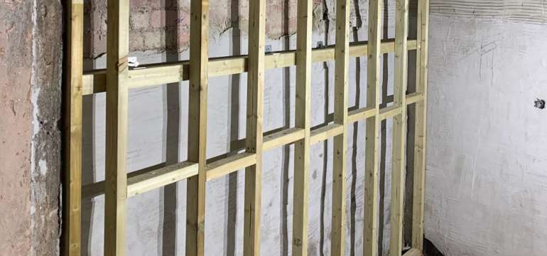 How to Jack Up a House to Replace the Rim Joist
