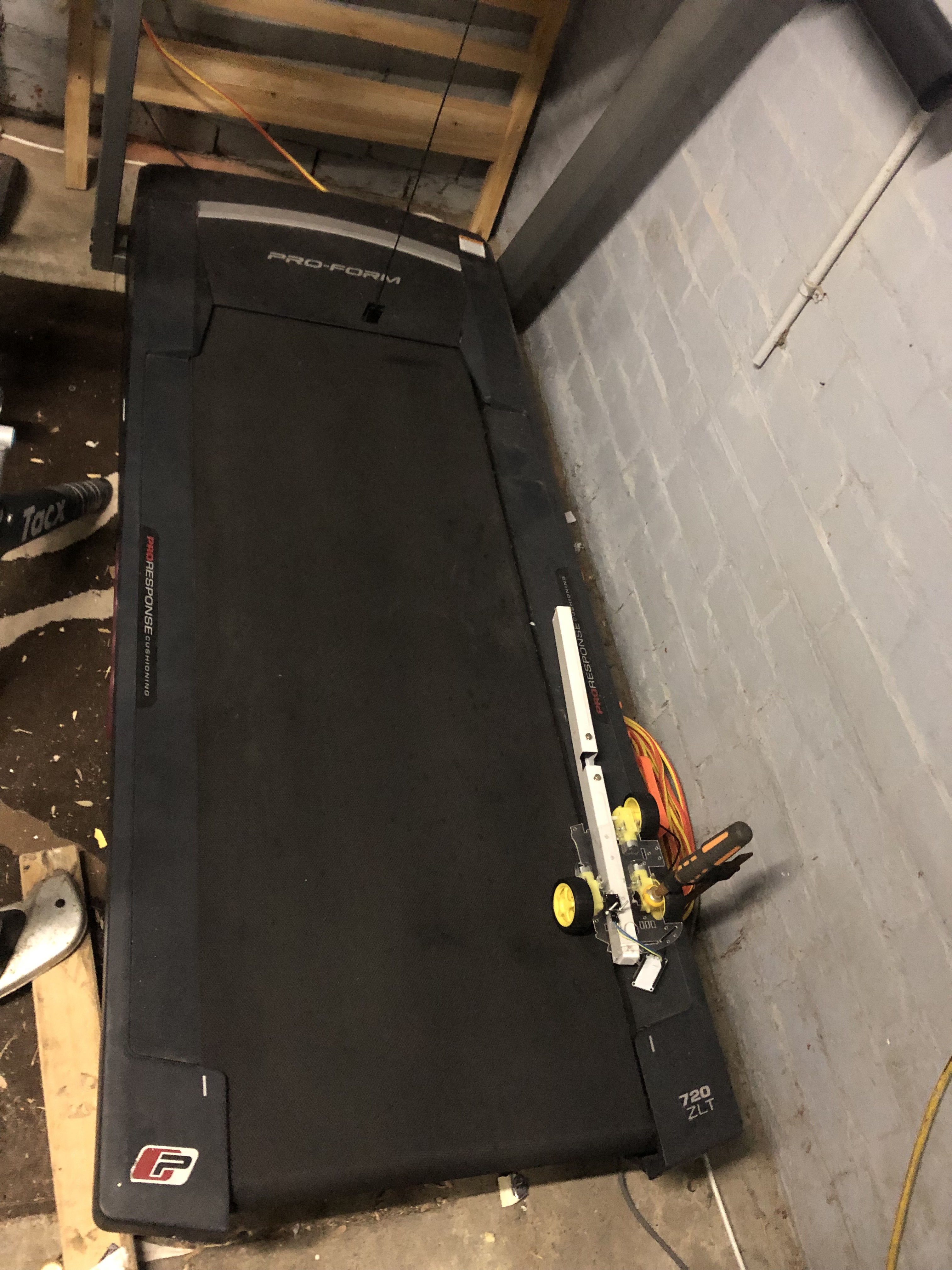 Gallery Make a smart treadmill for Zwift running with 5 Hackaday.io