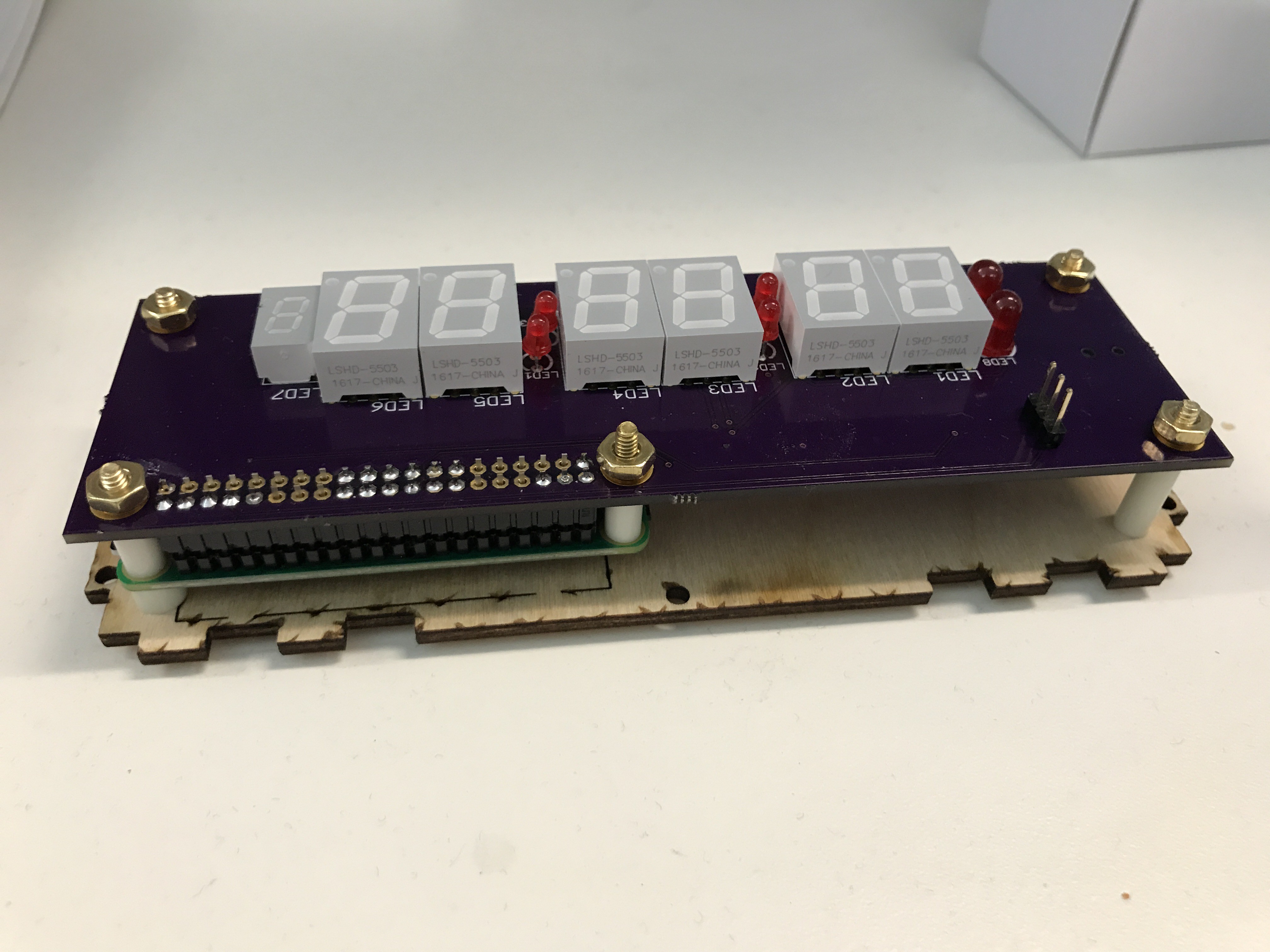 Gallery Raspberry Pi Zero W desk clock Hackaday.io