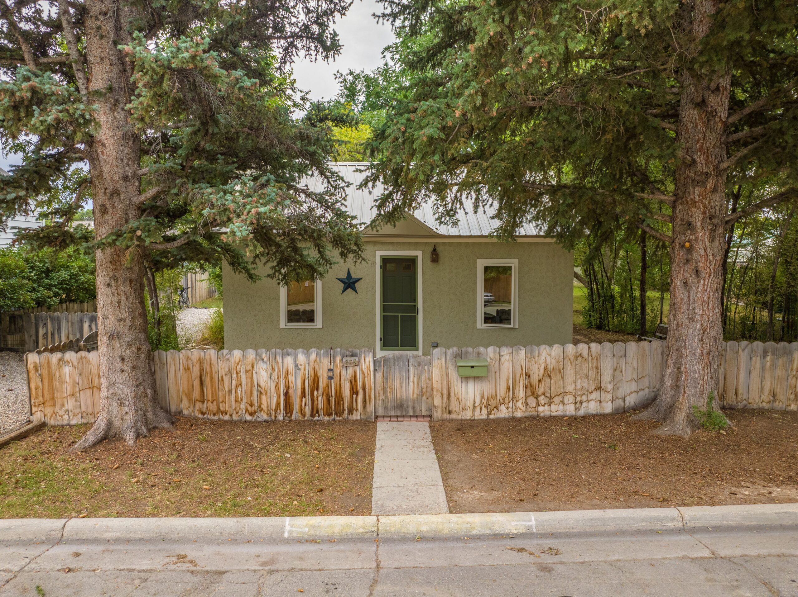 Lincoln Street Cottage, Lander Hayden Outdoors