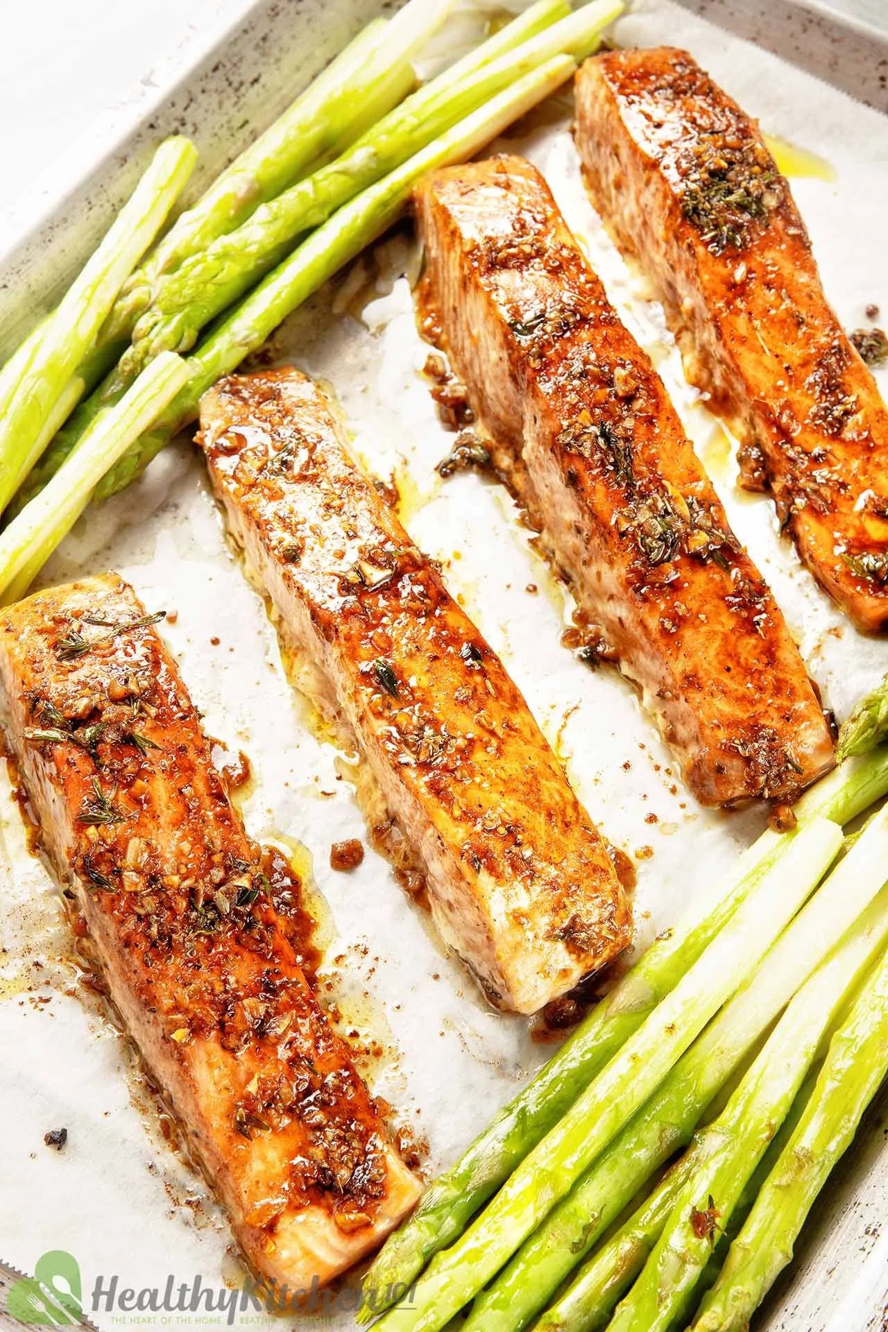 How to Reheat Salmon in Oven, Microwave and Air Fryer