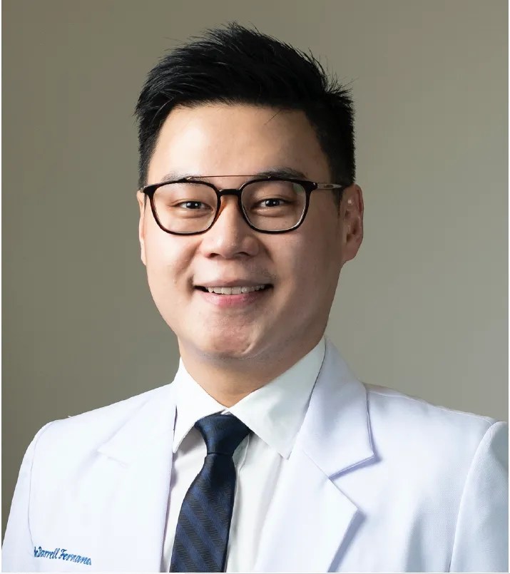 dr. Darrell Fernando, SpOG • Hello Sehat