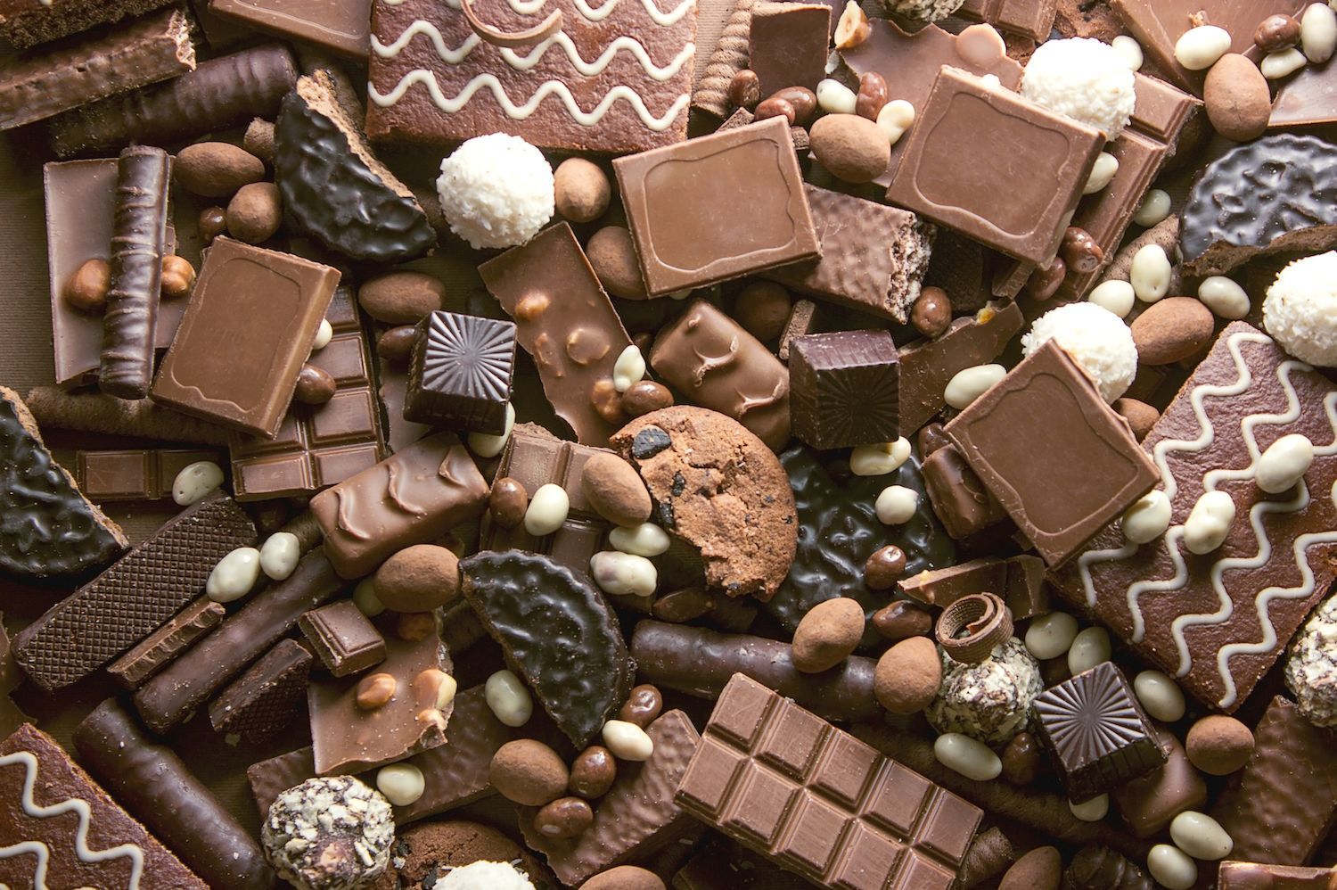 Amankah Cokelat Untuk Pengidap Masalah Asam Lambung?