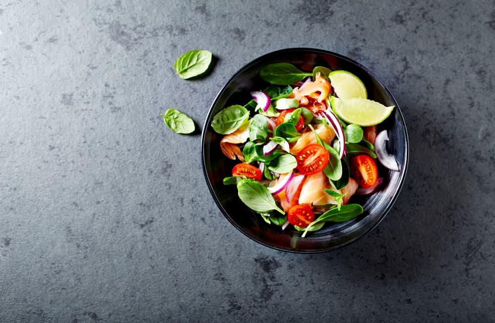 Sayur untuk Salad yang Biasa Digunakan dan Kandungan Nutrisinya