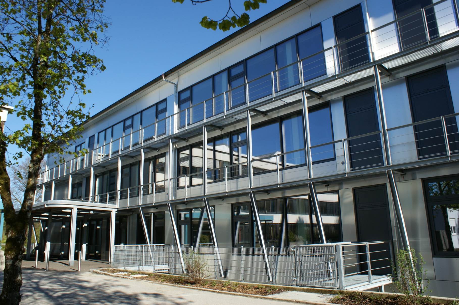 Staatliche Fachoberschule und Berufsoberschule (FOS/BOS)