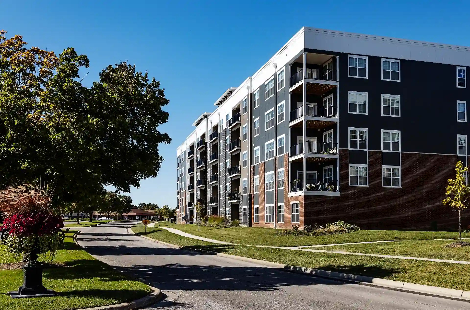 Hurstbourne Apartments near Palazzo Circle in Louisville, KY