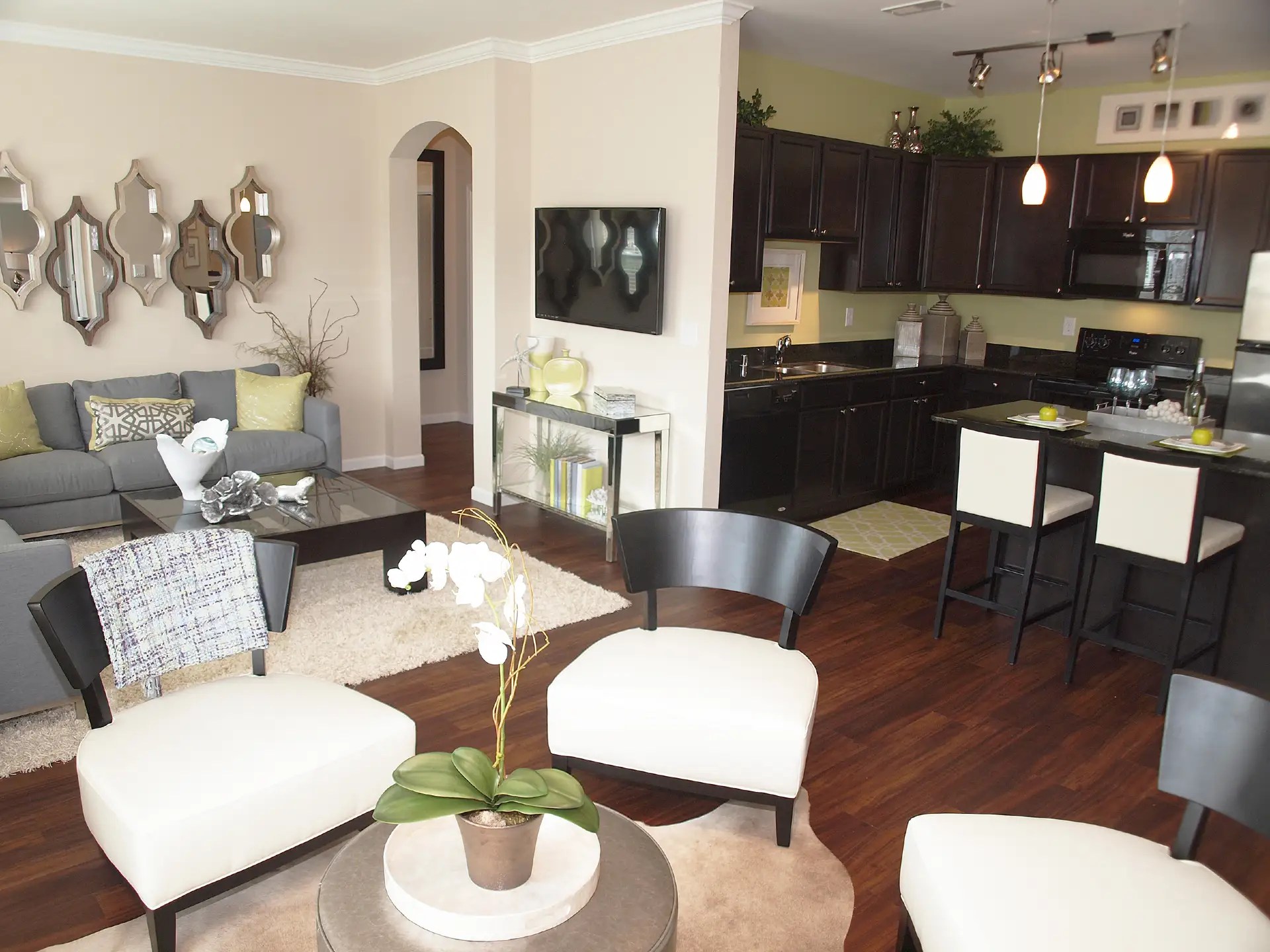 Apartments in Middletown, KY Meridian on Shelbyville