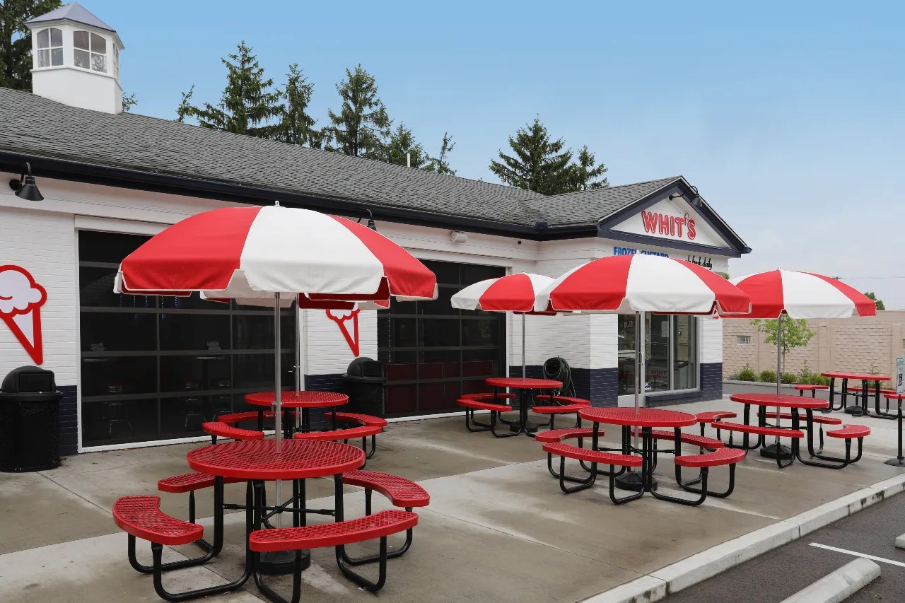 Apartments & Townhomes in Centerville, OH near Dayton Mall