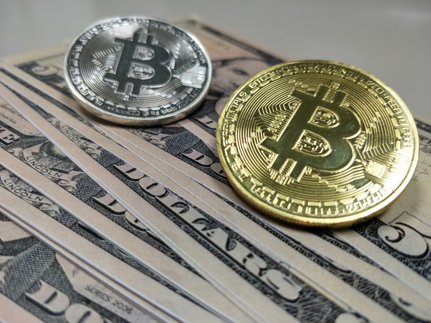 Bitcoin oversold on weekly price chart for first time in