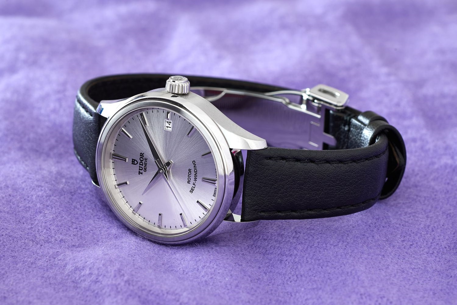 Aggregate 169+ hodinkee dress watch best vietkidsiq.edu.vn