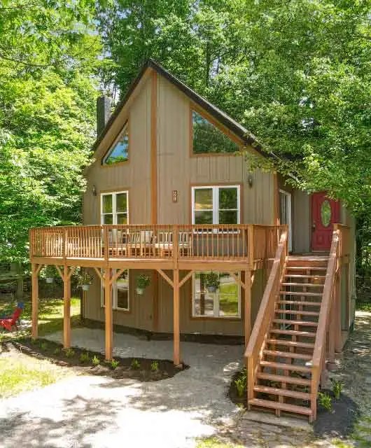Poconos Vacation Rentals & Luxury Homes HolidayKeepers