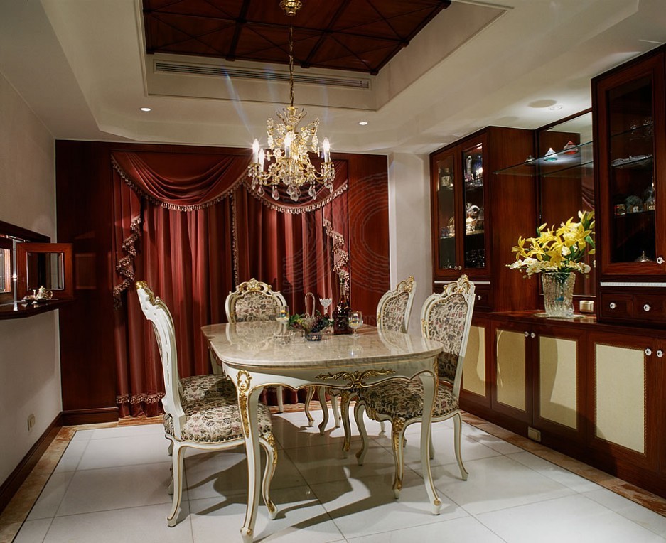 Dining rooms from the Orient
