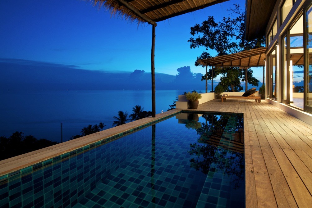  Beach house swimming pool deckInterior Design Ideas.