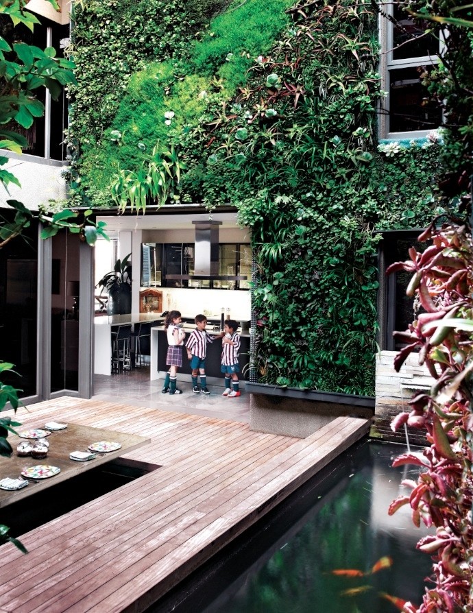 Awasome Vertical Garden House With Cheap Price