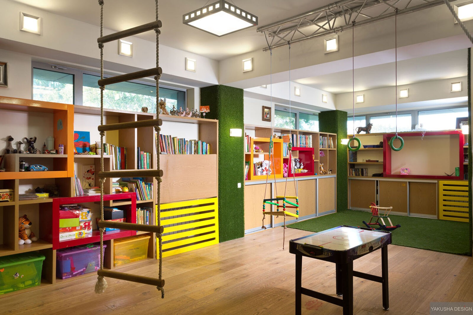 Comfortable Playroom Interior Design For Small Room