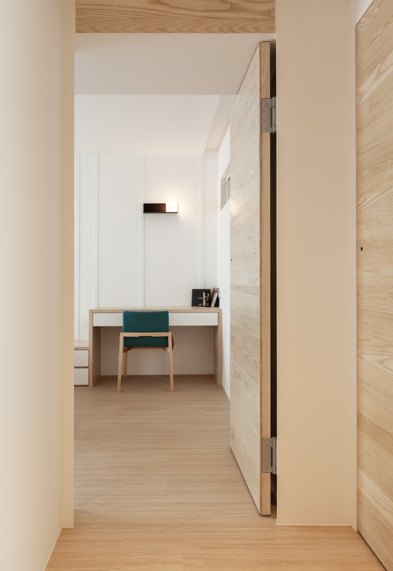 Modern Apartment Design Maximizes Space, Minimizes Distraction