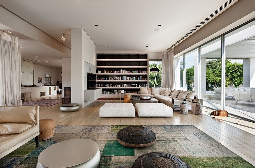 Tastefully Decorated Modern Style Villas Close To Nature Tastefully Decorated Modern Style Villas Close To Nature