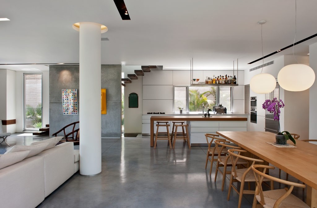 Tastefully Decorated Modern Style Villas Close To Nature