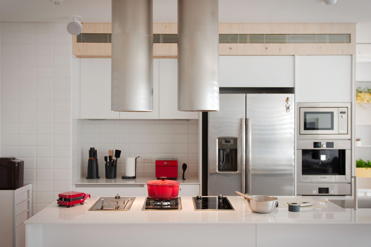 A Minimalist Family Home Design That Doesn't Sacrifice Fun