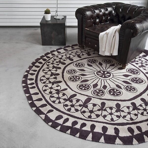 51 Round Rugs To Update Your Rooms for Fresh Trends