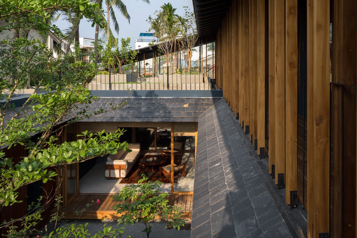 sunken courtyard Interior Design Ideas