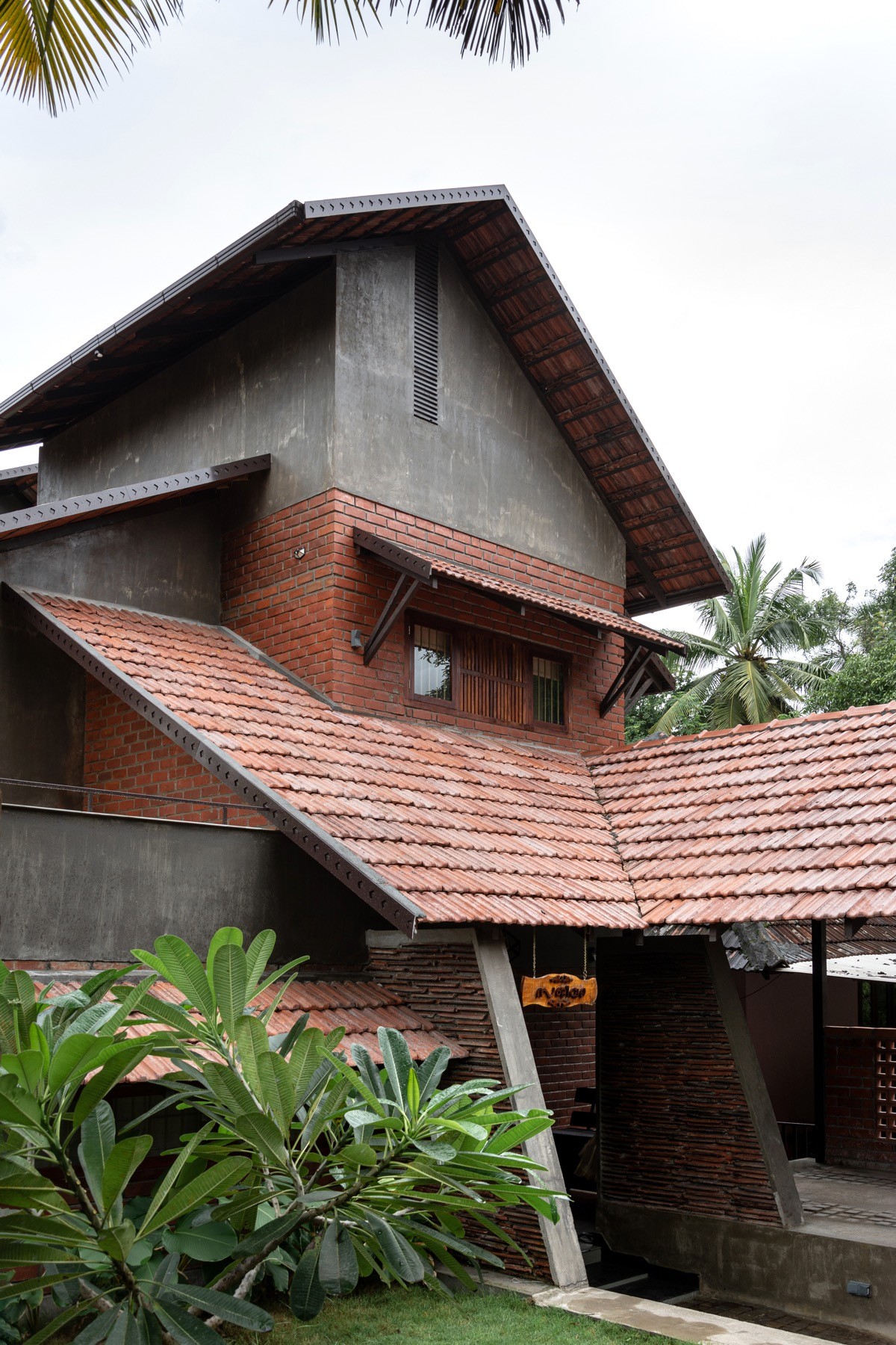 A Traditional Kerala Style House From The South Of India [Video]