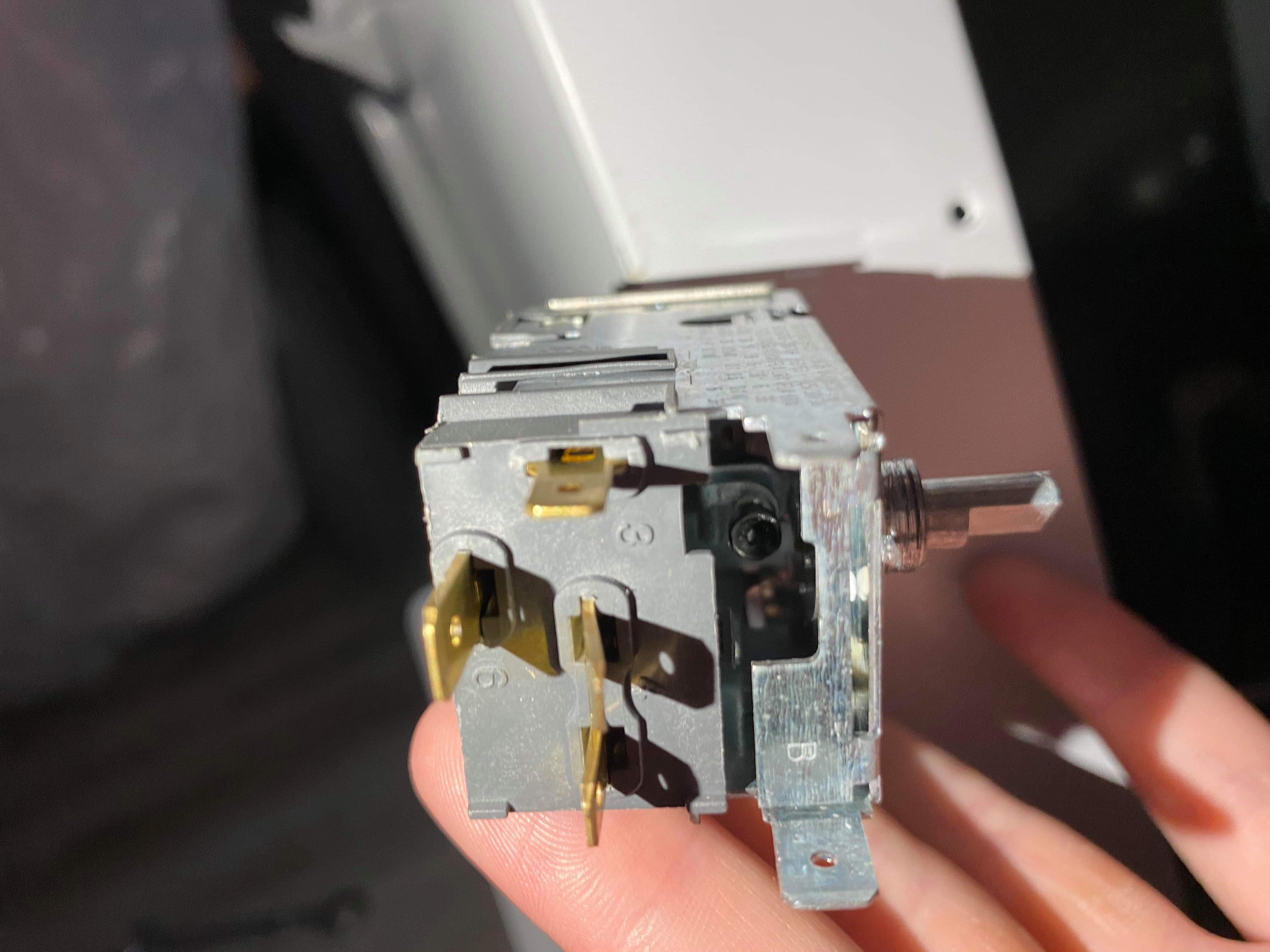 Guide to set internal chest freezer thermostat to >32F; Eliminate external control Page 16