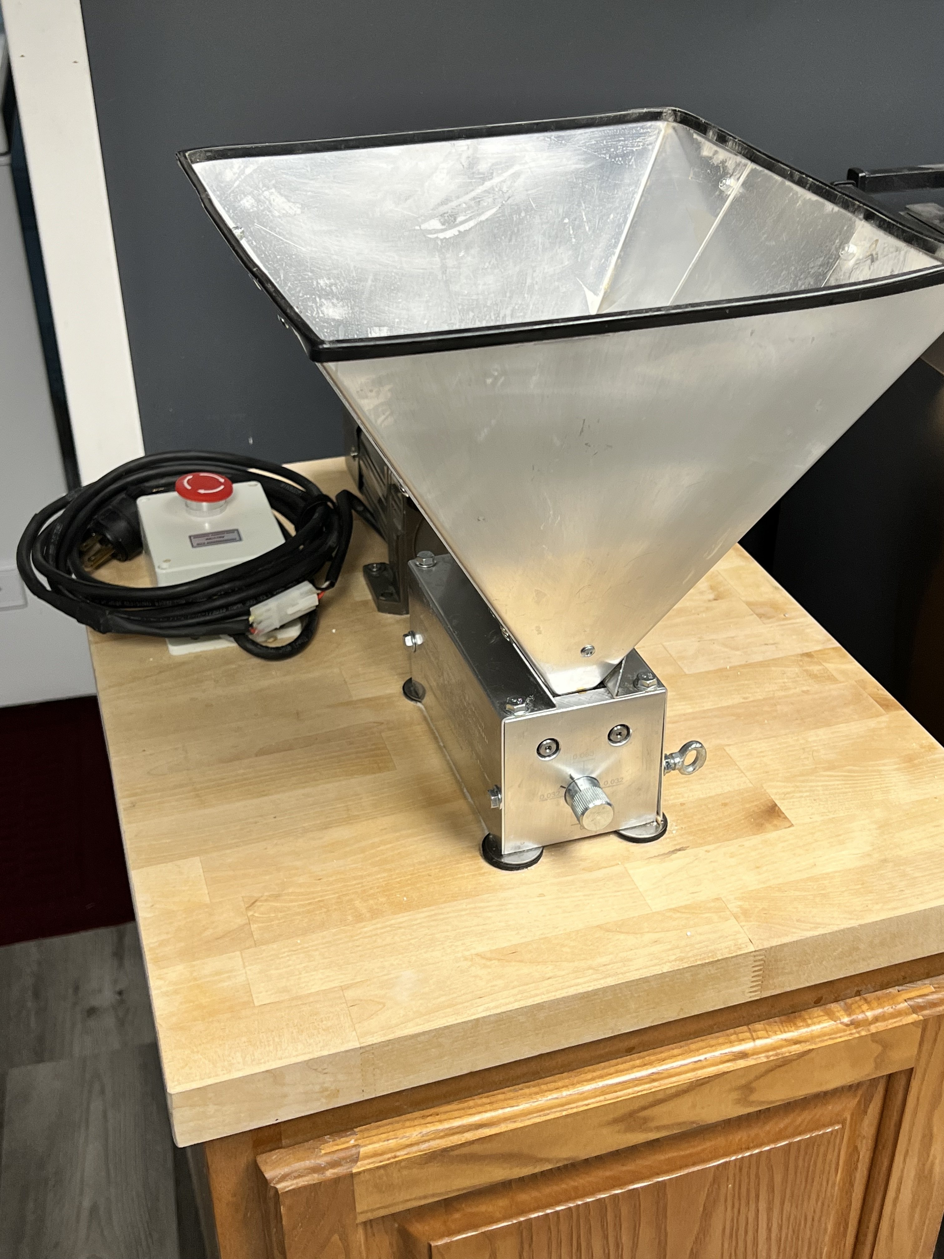 Sold Motorized 3 roller Grain Mill Homebrew Talk Beer, Wine, Mead