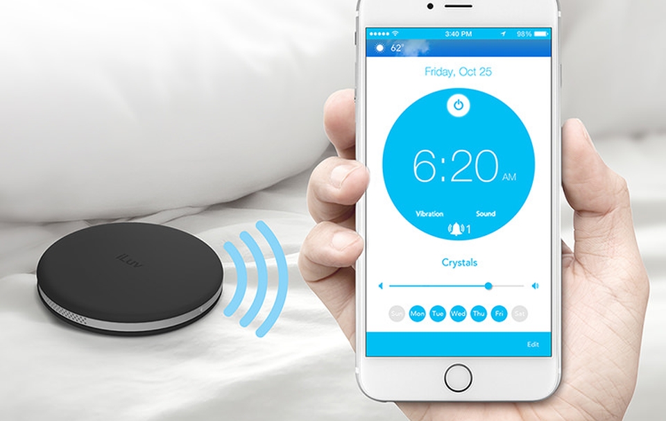 iLuv SmartShaker wakes you up without disturbing your partner Homecrux