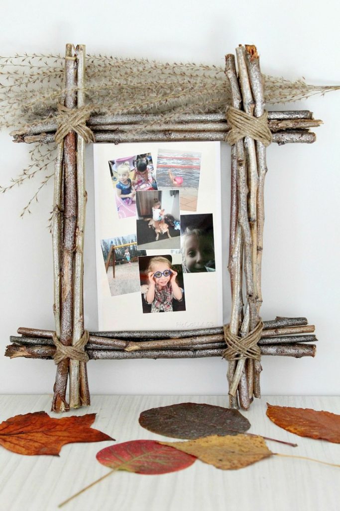 40 Stylish ways of displaying your family photos