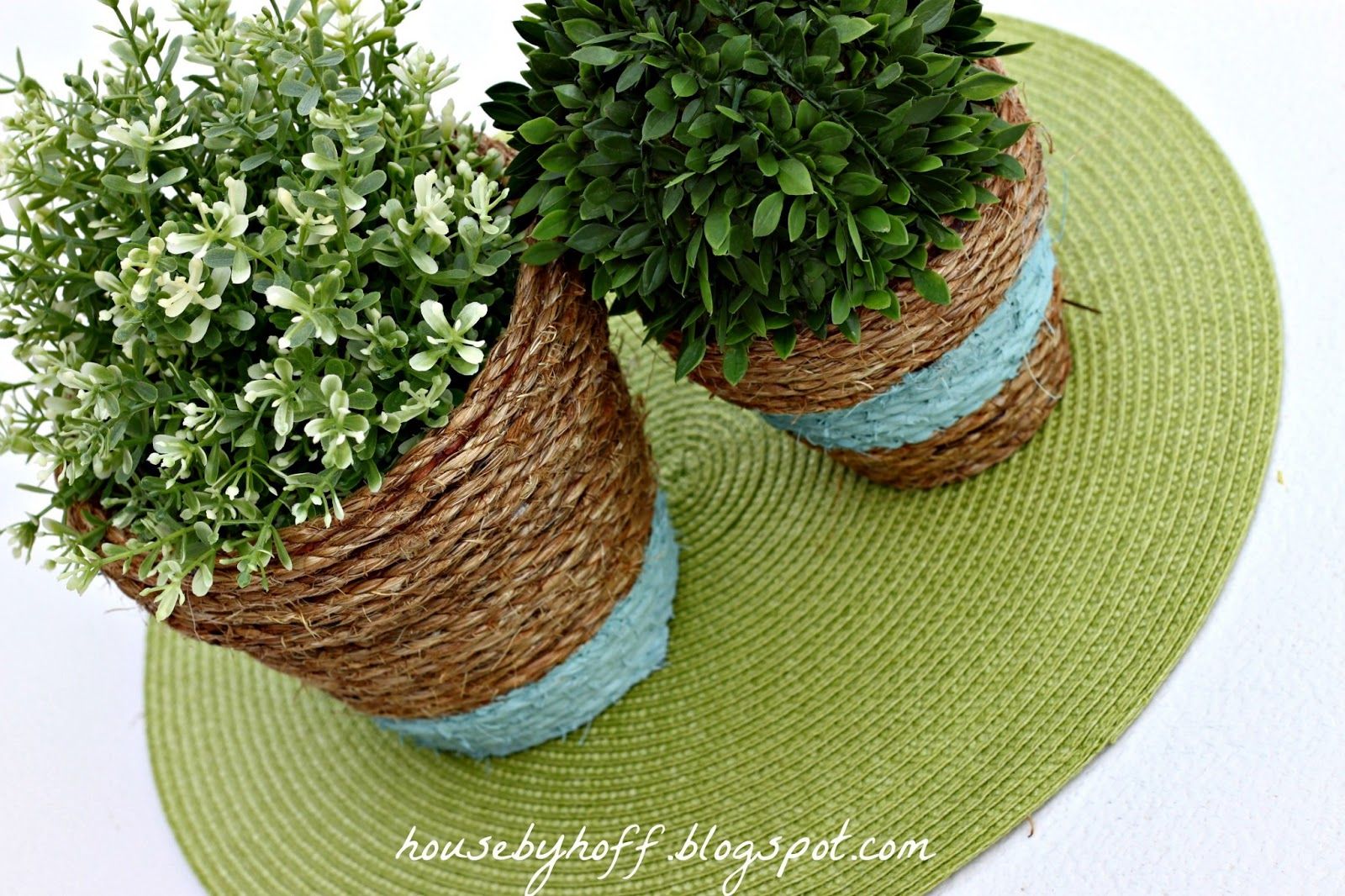 Simple DIY Ways To Customize Terracotta Pots