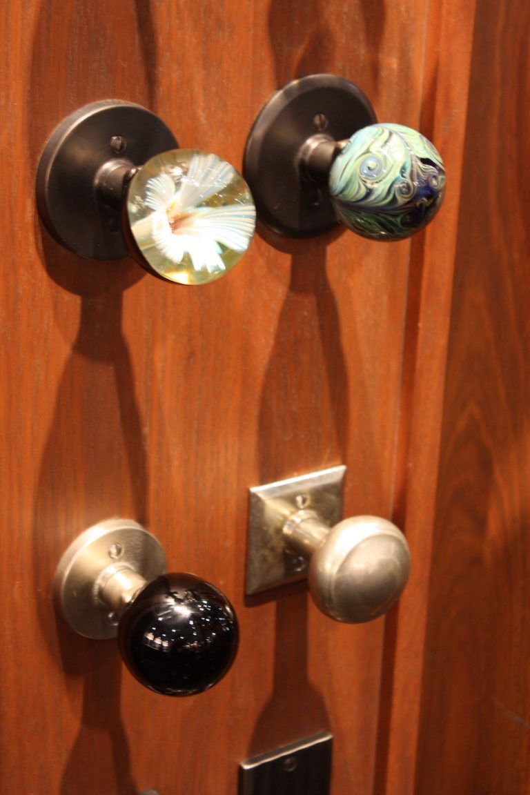 Bejewel Your Home With Beautiful Decorative Hardware