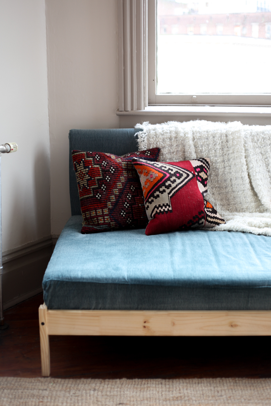 33 Easy Ways To Build A DIY Couch Without Breaking The Bank