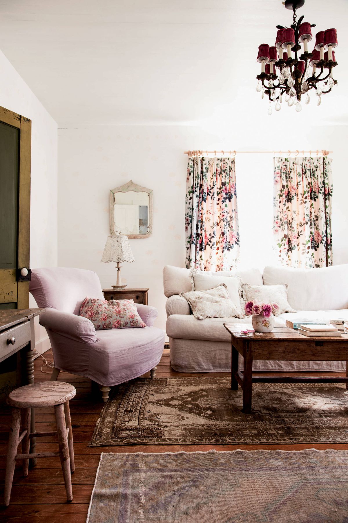 Cottagecore Living Room Ideas To Get This Charming Trend