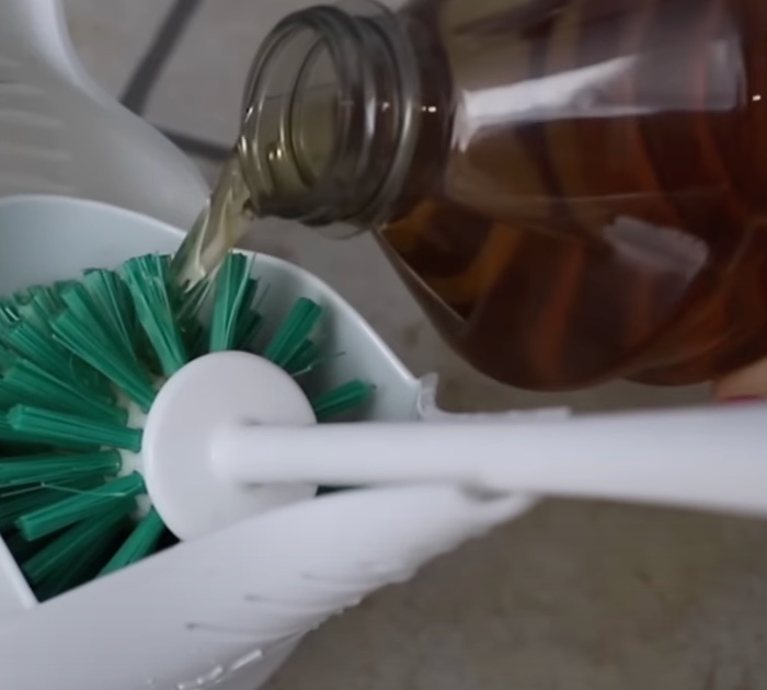 Mom shares 3 effective uses for Pine-Sol that have nothing to do with