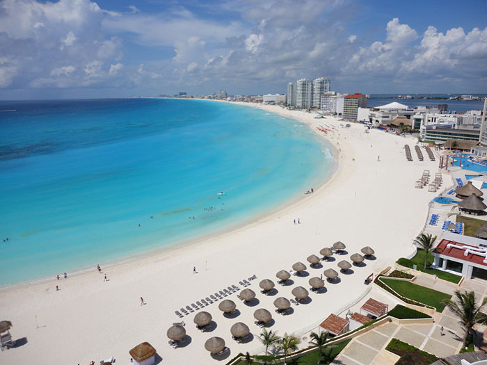 10 Tips to Find Cheap Flights from Miami to Cancun Hopper Blog