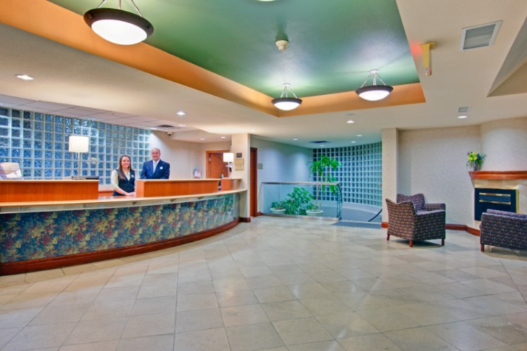 DOUBLETREE BY HILTON® KELOWNA West Bank Bc BC 2569 Dobbin Rd. V4T2J6