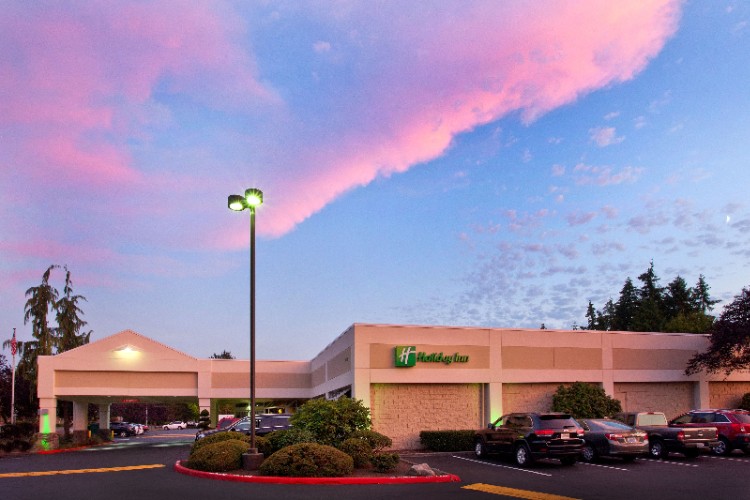 FAIRFIELD INN & SUITES BY MARRIOTT® ISSAQUAH Issaquah WA 1801 12th 98027