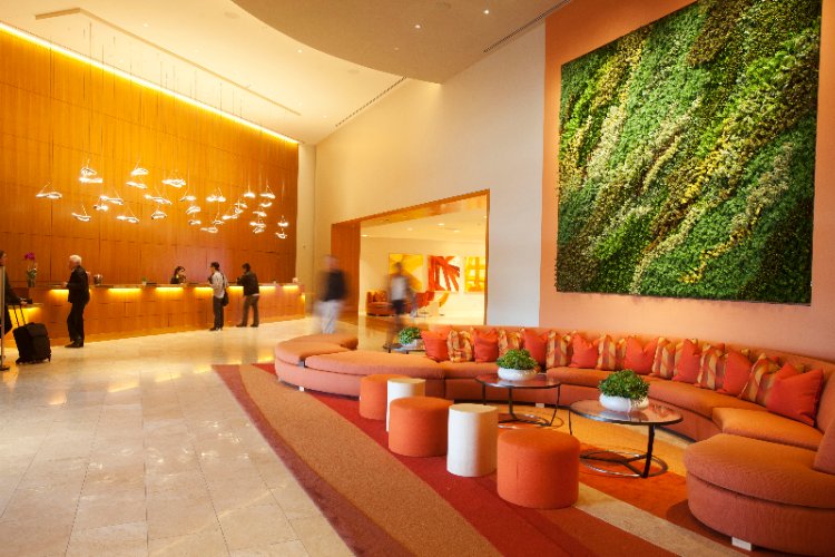 HOTEL IRVINE Irvine CA 17900 Jamboree Rd. 92614