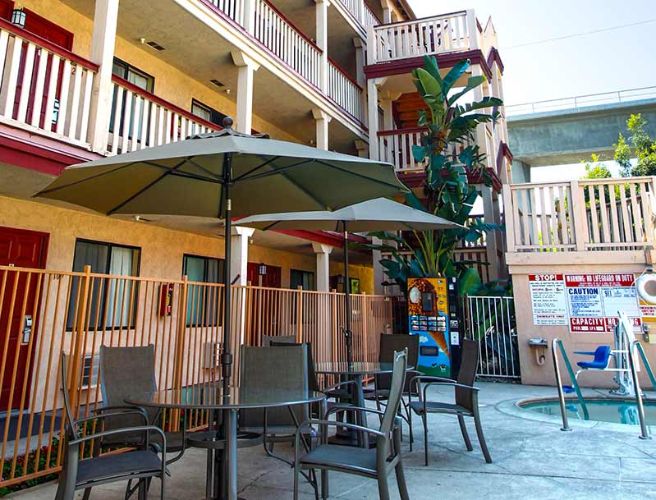 HERITAGE INN LA MESA La Mesa CA 7851 Fletcher Pkwy. 91942