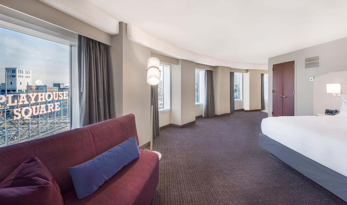 CROWNE PLAZA CLEVELAND AT PLAYHOUSE SQUARE, AN IHG HOTEL Cleveland OH