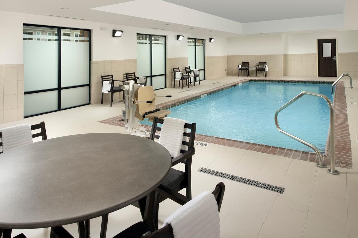 HAMPTON INN® & SUITES SAN ANTONIO LACKLAND AFB SEAWORLD San Antonio