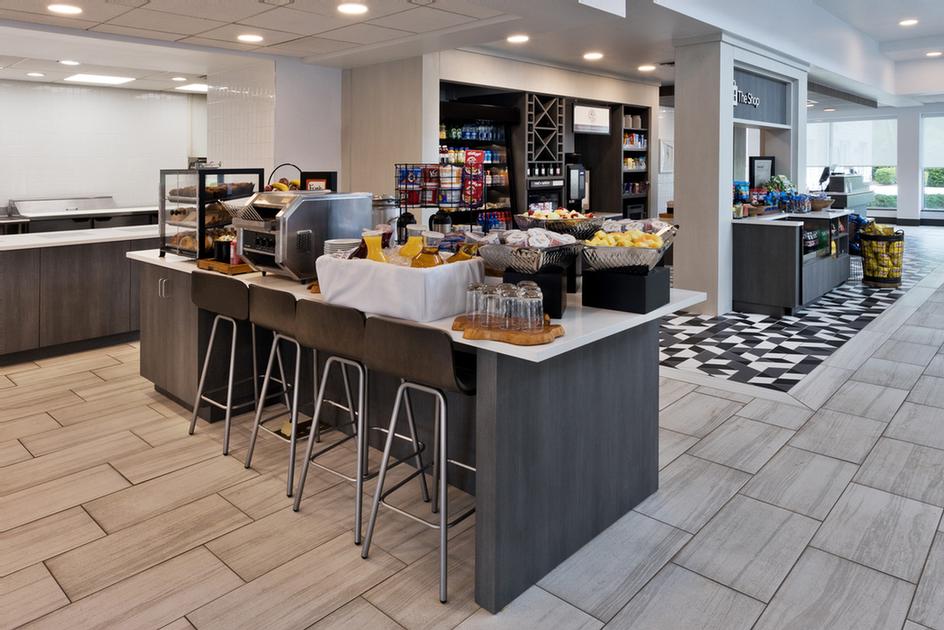 HILTON GARDEN INN BIRMINGHAM SE/LIBERTY PARK Vestavia Hills AL 2090
