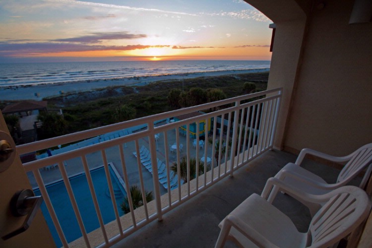 HOLIDAY ISLE OCEANFRONT RESORT St. Augustine FL 860 A1a Beach 32080