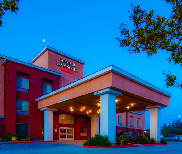 HOTELS in Tulare (California) Area Lodging For Tulare 🏨