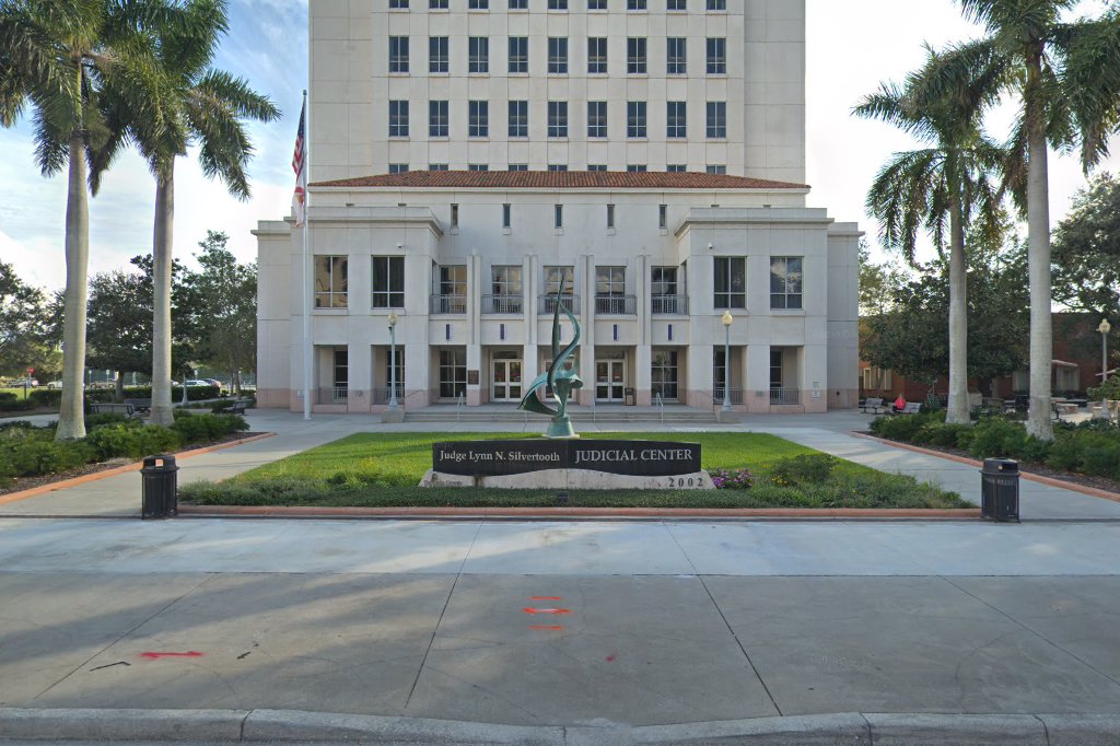 Court in Sarasota, FL CountyInfo
