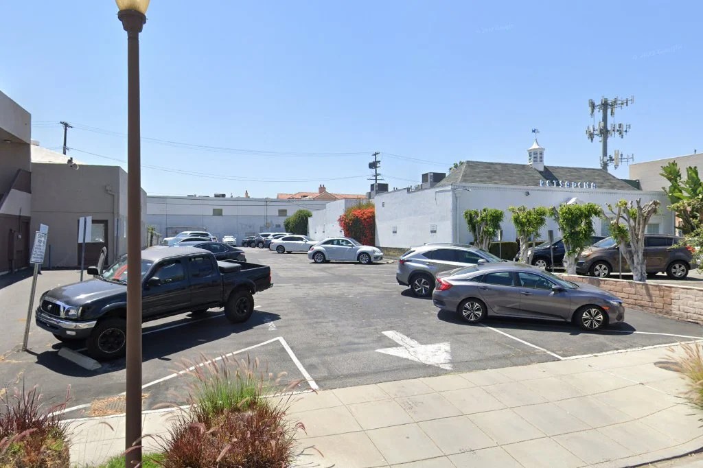 Animal Hospital in Pasadena, CA CountyInfo