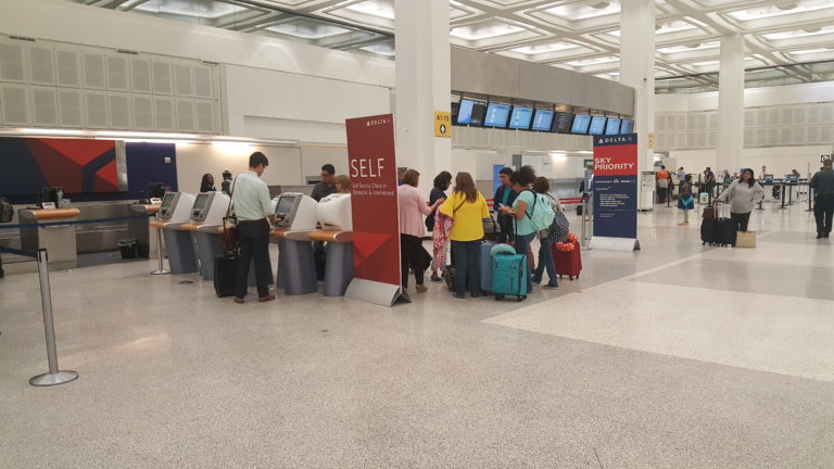What Does Privatizing Air Traffic Control Mean For Houston