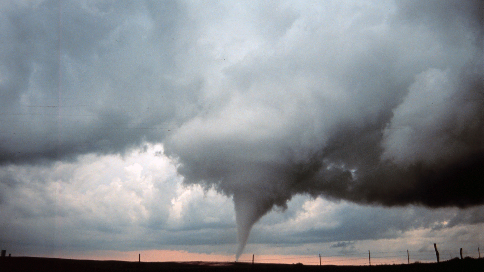 Awesome Pictures Of Tornadoes